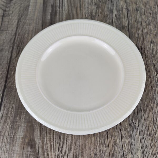 Wedgwood Edme Gebaksbordje 18 cm