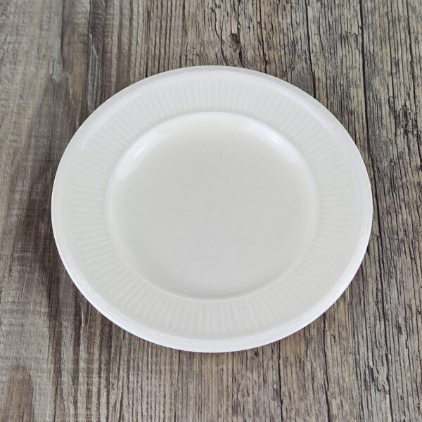 Wedgwood Edme Petit Four Bordje 13 cm