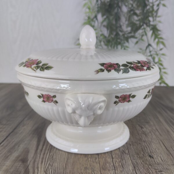 Wedgwood Briar Rose Dekschaal met Deksel 20 cm