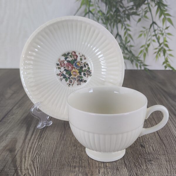 Wedgwood Conway Theekop & Schotel 0,19L