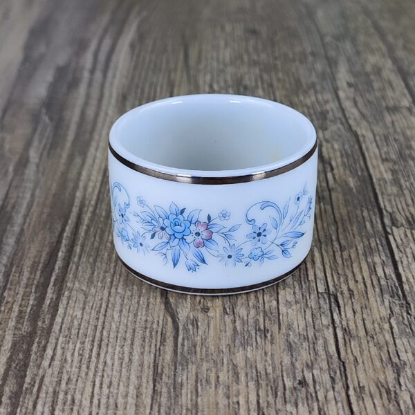 Noritake Blue Hill Servetring