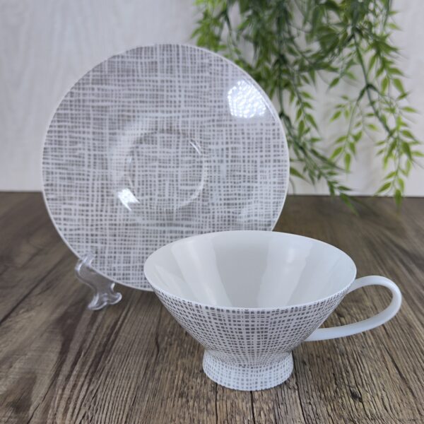 Rosenthal Studio Linie: Form 2000 Seidenbast Theekop & Schotel