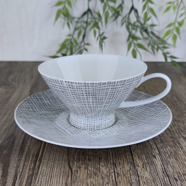 Rosenthal Studio Linie: Form 2000 Seidenbast Theekop & Schotel