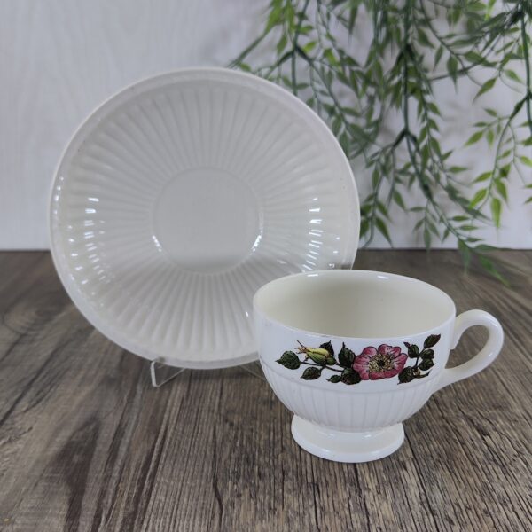 Wedgwood Briar Rose Theekop & Schotel