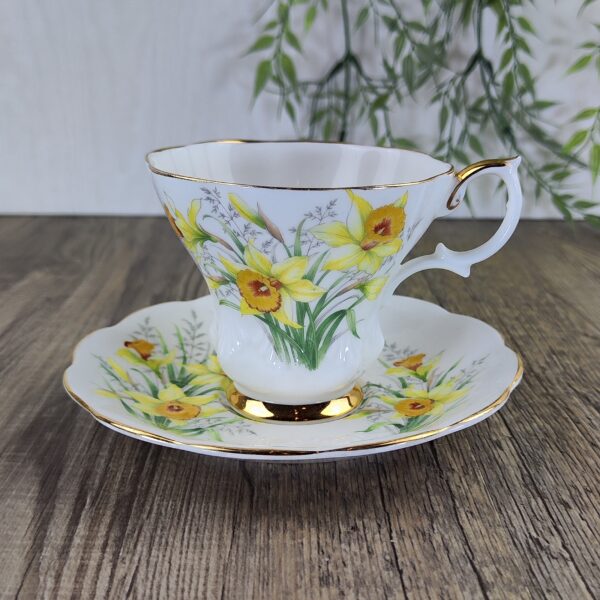 Royal Albert Friendship Kop en Schotel Daffodil