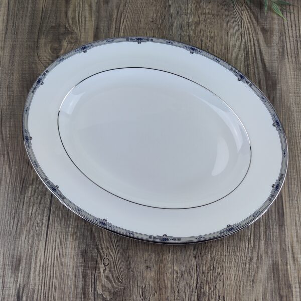 Wedgwood Amherst Serveerschaal Ovaal 36x28cm 2