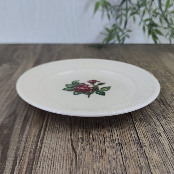 Wedgwood Moss Rose Gebaksbordje 16cm 2