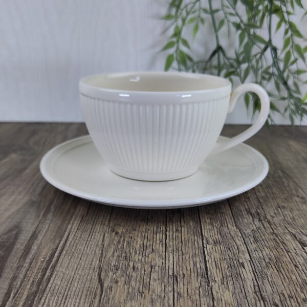 Wedgwood Windsor Soepkom met schotel 1