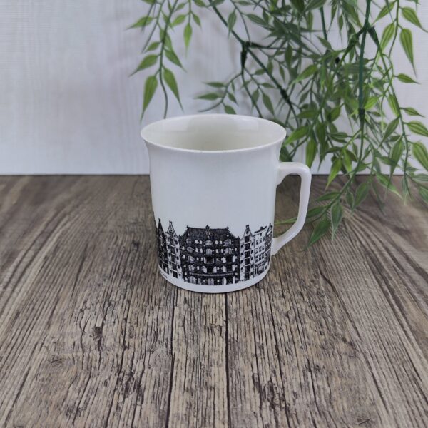 Villeroy & Boch Amsterdam Mok met Oor Brouwersgracht 168-204 1 Villeroy & Boch Amsterdam Mok met Oor Brouwersgracht 168-204 1