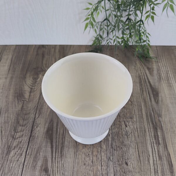 Wedgwood Edme Bloempot 2