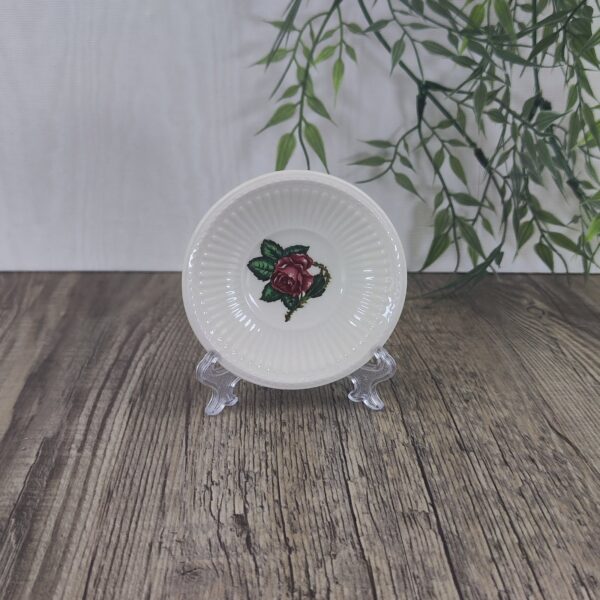 Wedgwood Moss Rose Bonbonbordje Theetip 1