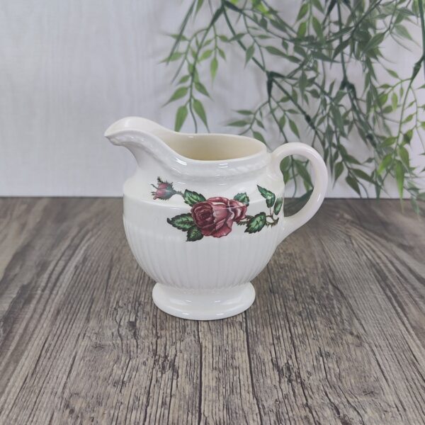 Wedgwood Moss Rose Melk-Roomkannetje groot 1