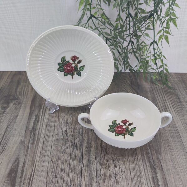 Wedgwood Moss Rose Soepkom met schotel 3