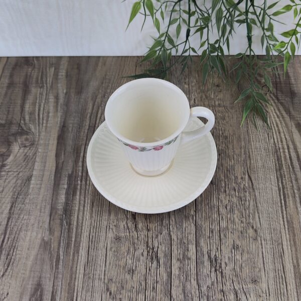 Wedgwood Rosalind Koffiekop & schotel 2