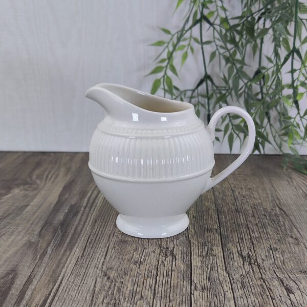 Wedgwood Windsor Melk- Roomkannetje 1 Wedgwood Windsor Melk- Roomkannetje 1