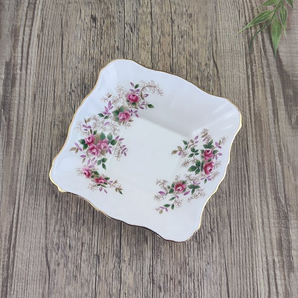Royal Albert Lavender Rose Bonbonschaaltje 12x12 3