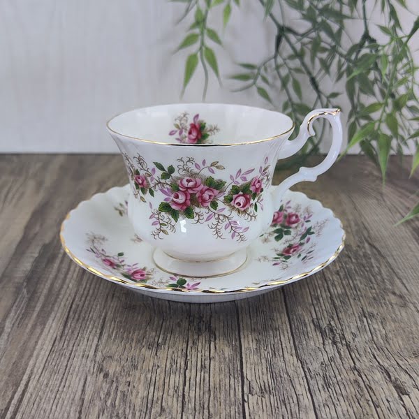 Royal Albert Lavender Rose Herenkop & schotel 1