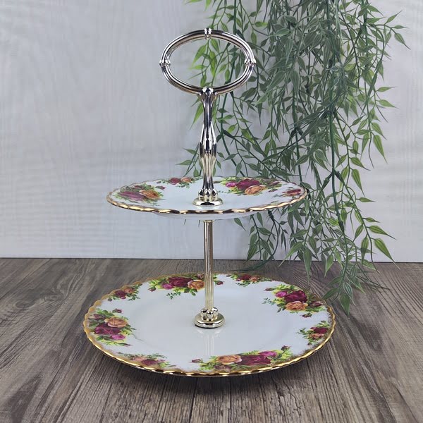 Royal Albert Old Country Roses Etagère 2 laags 1 Royal Albert Old Country Roses Etagère 2 laags 1