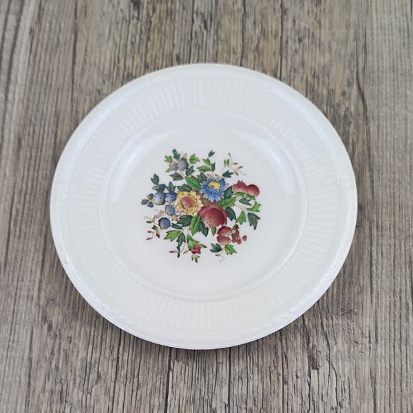 Wedgwood Conway Petit Four bordje 13cm 3