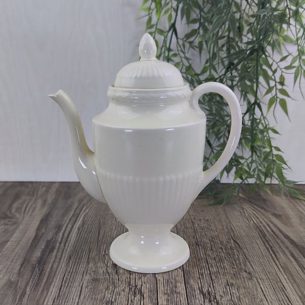 Wedgwood Edme Mokkapot Koffiepot klein 1
