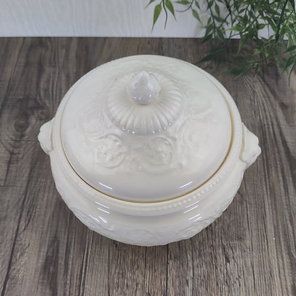 Wedgwood Patrician Terrine Dekschaal met Deksel 2