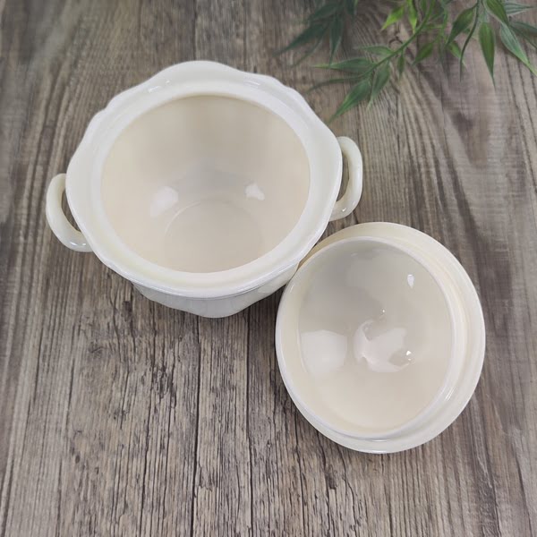 Wedgwood Queens Plain Suikerpot met Deksel 3