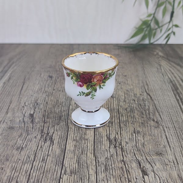 Royal Albert Old Country Roses Eierdop 1