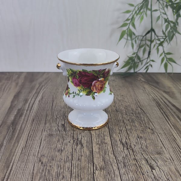 Royal Albert Old Country Roses Lepelvaasje 1