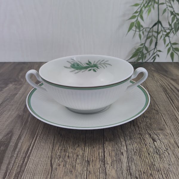 Royal Copenhagen Grøn Melodi 14075 Soepkom met Schotel 1