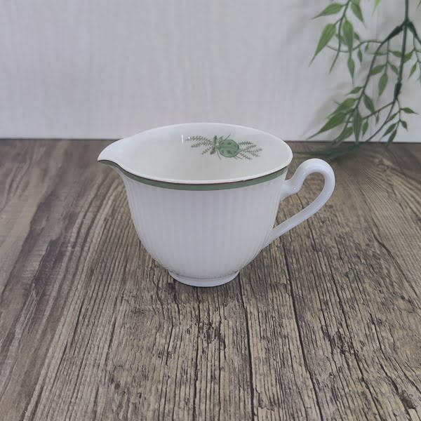 Royal Copenhagen Grøn Melodi 14092 Melk- Roomkannetje 1