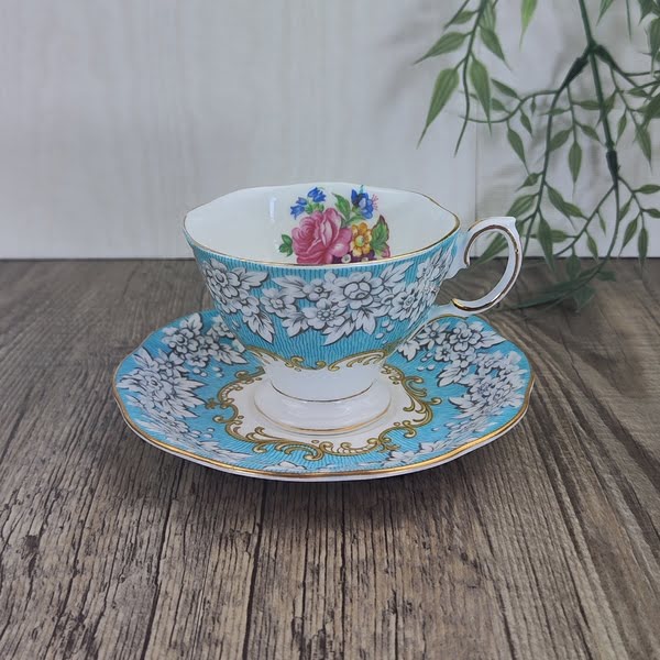 Royal Albert Enchantment Kop en Schotel Ø kopje 8 cm 1
