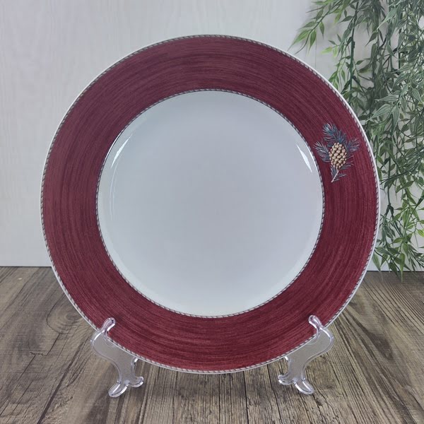 Wedgwood Sarah’s Garden Dinerbord 27cm Dennenappel Rood 1