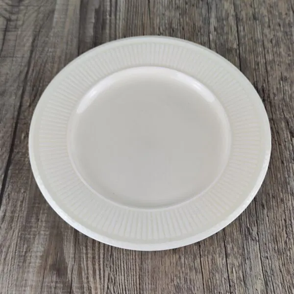 1738755000125 Wedgwood Edme Gebaksbordje 18 cm
