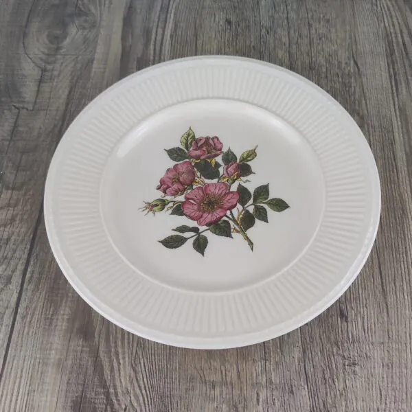 1738951413761 Wedgwood Briar Rose Ontbijtbord 23 cm
