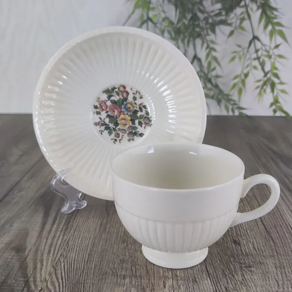 Wedgwood Conway Theekop & Schotel 0,19L