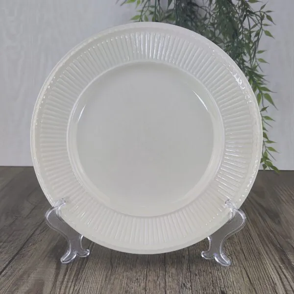 Wedgwood Edme Ontbijtbord 23 cm Wedgwood Edme Ontbijtbord 23 cm