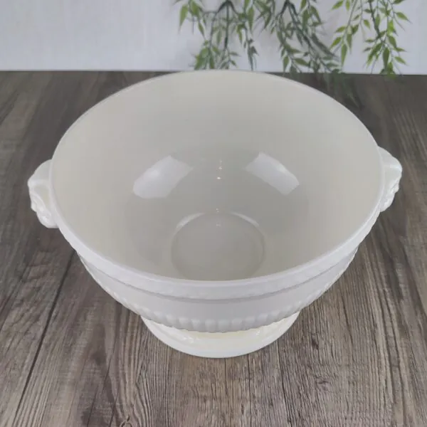 1738951416599 Wedgwood Edme Dekschaal 21 cm