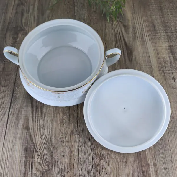 1739286215797 Noritake Keegan Dekschaal met Deksel