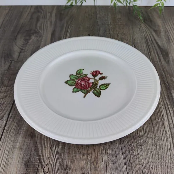 1739366195620 Wedgwood Moss Rose Dinerbord 26 cm