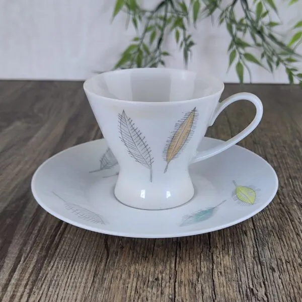 Rosenthal Studio Linie: Form 2000 Bunte Blatter Koffiekop & Schotel Rosenthal Studio Linie: Form 2000 Bunte Blatter Koffiekop & Schotel