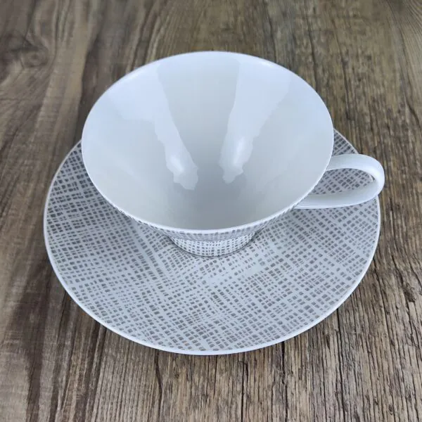 Rosenthal Studio Linie: Form 2000 Seidenbast Theekop & Schotel