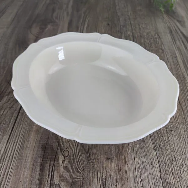 1740415053826 Wedgwood Queens Shape Groenteschaal