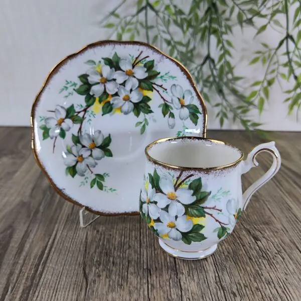 Royal Albert White Dogwood Dames Kop en Schotel Koffie
