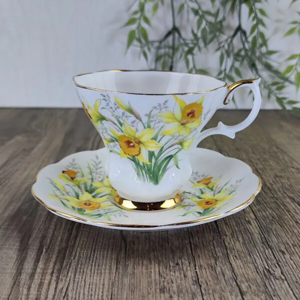 Royal Albert Friendship Kop en Schotel Daffodil
