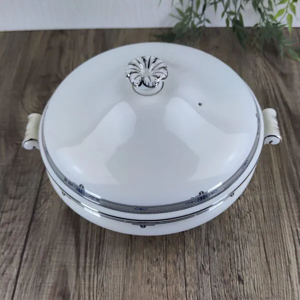 Wedgwood Amherst Terrine Dekschaal met Deksel 2