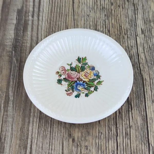 Wedgwood Conway Bonbonbordje Theetip 3 Wedgwood Conway Bonbonbordje Theetip 3