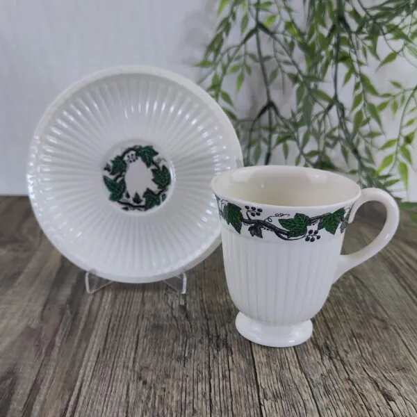 Wedgwood Stratford Koffiekop & Schotel 3 Wedgwood Stratford Koffiekop & Schotel 3