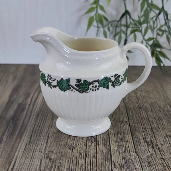 Wedgwood Stratford Melk-Roomkannetje 0,25L 1 Wedgwood Stratford Melk-Roomkannetje 0,25L 1