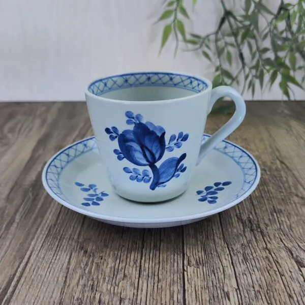 Royal Copenhagen Aluminia Tranquebar 2795 Koffiekop en Schotel 1