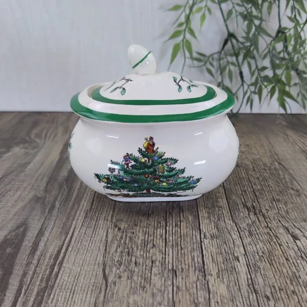 Spode Christmas Tree Suikerpot met Deksel 4 Spode Christmas Tree Suikerpot met Deksel 4